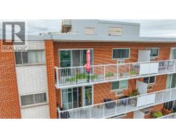 8 WOODMAN Drive UnitNo. 805 - 27