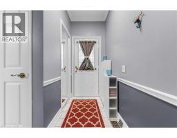 149 SILVERBIRCH Boulevard - 4