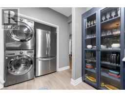 149 SILVERBIRCH Boulevard - 9