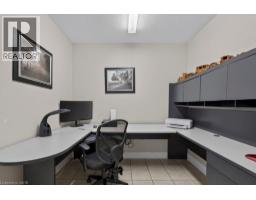 409 MOHAWK Road W - 17