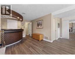 409 MOHAWK Road W - 24