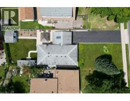 409 MOHAWK Road W - 36