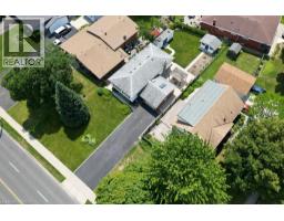409 MOHAWK Road W - 37