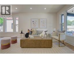 26 RICHARDSON Street - 12