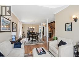 26 SHADETREE Crescent - 11