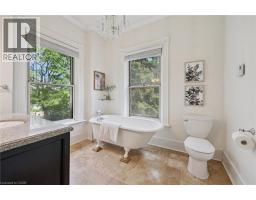 9540 AYTON Road - 35