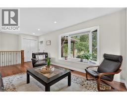 952 ROBINSON Road - 12