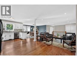 952 ROBINSON Road - 14