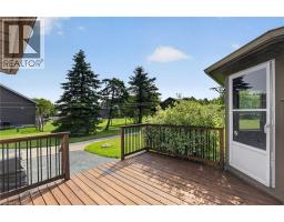 952 ROBINSON Road - 41
