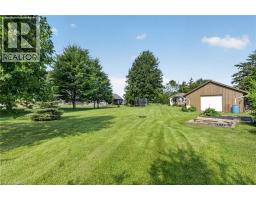 952 ROBINSON Road - 46