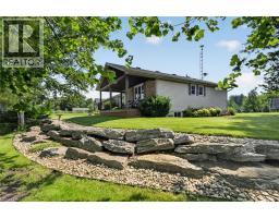 952 ROBINSON Road - 49
