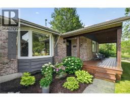 952 ROBINSON Road - 7