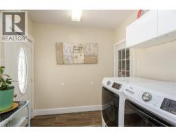 99 JOHN Street W - 16