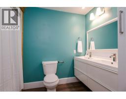 99 JOHN Street W - 21
