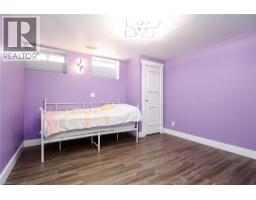 99 JOHN Street W - 32