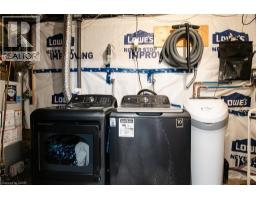 99 JOHN Street W - 33