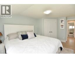 1091 UPPER WELLINGTON Street - 18