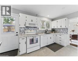 160 COUNCIL Crescent - 10