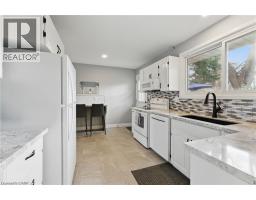 160 COUNCIL Crescent - 12