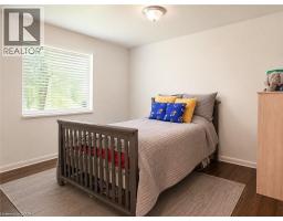 160 COUNCIL Crescent - 19