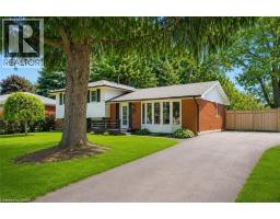 160 COUNCIL Crescent - 2
