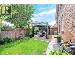 241 DUFF Crescent - 30
