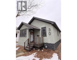 30 EASTCHESTER Avenue - 1