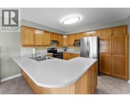 57 GOODMAN Crescent - 17