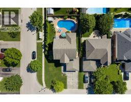 57 GOODMAN Crescent - 44