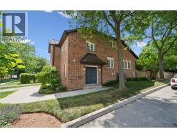 64 ALLEN Street W UnitNo. 1 - 1