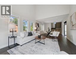 64 ALLEN Street W UnitNo. 1 - 15