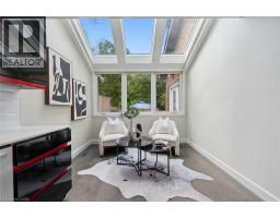 64 ALLEN Street W UnitNo. 1 - 18