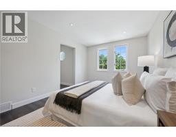 64 ALLEN Street W UnitNo. 1 - 24