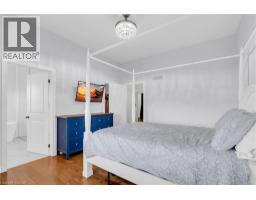 71 NEWPORT Lane - 20