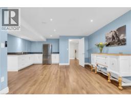 71 NEWPORT Lane - 32