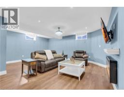 71 NEWPORT Lane - 33