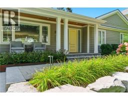 270 POPLAR Drive - 1