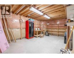 195 SILVERBIRCH Boulevard - 31