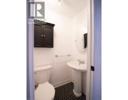 22 DUNDONALD Road - 13