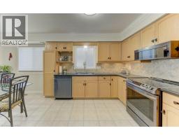43 CHESTER Drive - 13