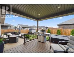 242 JULIA Drive - 43
