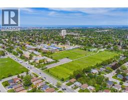 546 MOHAWK Road E - 36