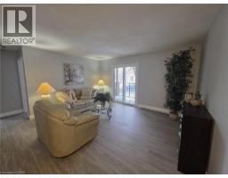 565 GREENFIELD Avenue UnitNo. 106 - 15