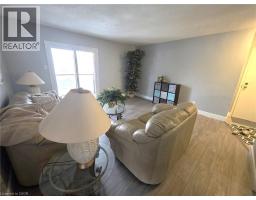 565 GREENFIELD Avenue UnitNo. 106 - 16
