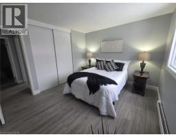 565 GREENFIELD Avenue UnitNo. 106 - 27