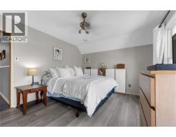 16 ALBEMARLE Street - 16