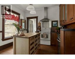 111 SPADINA Avenue - 16