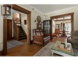 111 SPADINA Avenue - 8