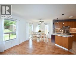 121 FOXBOROUGH Drive - 13