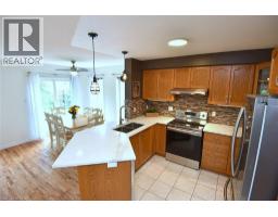 121 FOXBOROUGH Drive - 21